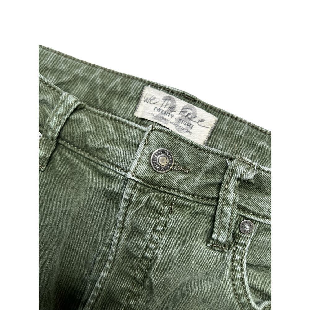 Free People Makai Cutoff Shorts in Army Green Size 29-30 waist / retro / Y2K - Picture 3 of 9